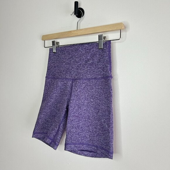 Aritzia TNA Action Cozy Fig Purple Biker Shorts sz XS - Picture 2 of 5
